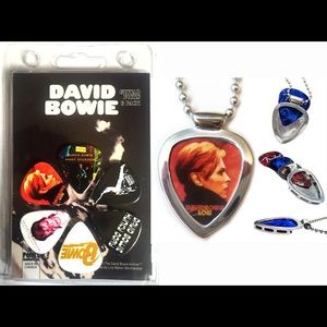 David Bowie Guitar Picks + Pickbay guitar pick holder pendant Necklace Set NEW
